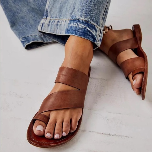 Worn once! Free People Abilene Leather Sandal - Picture 1 of 7